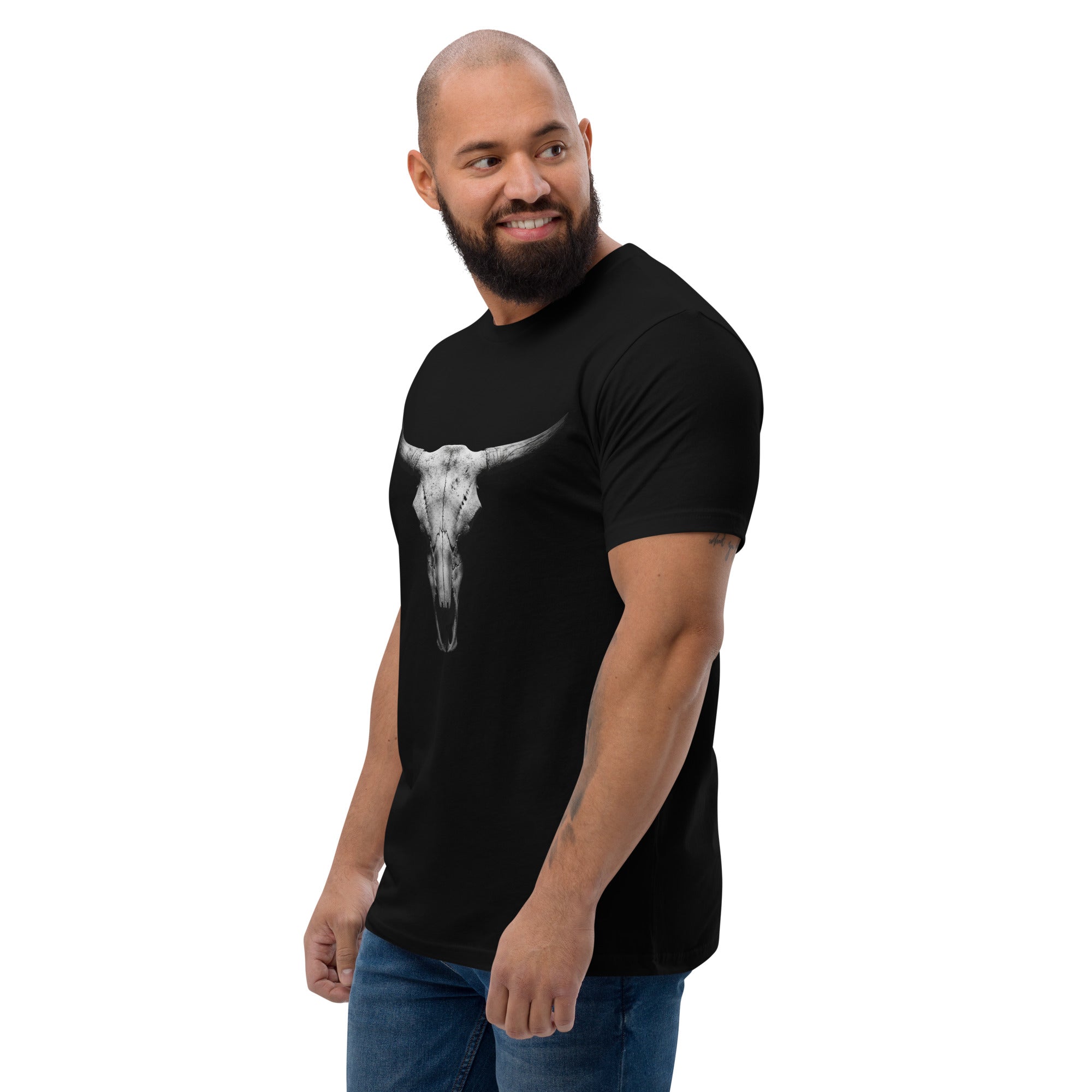 Steer Skull Fitted Tee - ThatBoutqiueStore