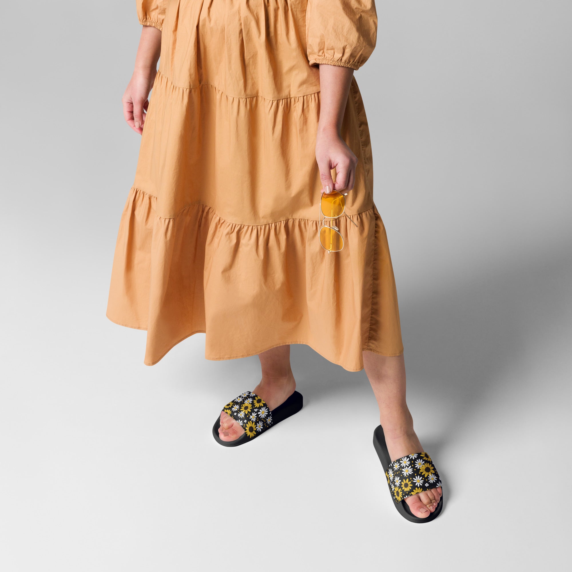 Sunflowers and Daisies Women's slides - ThatBoutqiueStore